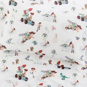 Pottery Barn Kids Disney and Pixar Toy Story Organic Toddler Bed Sheet Set